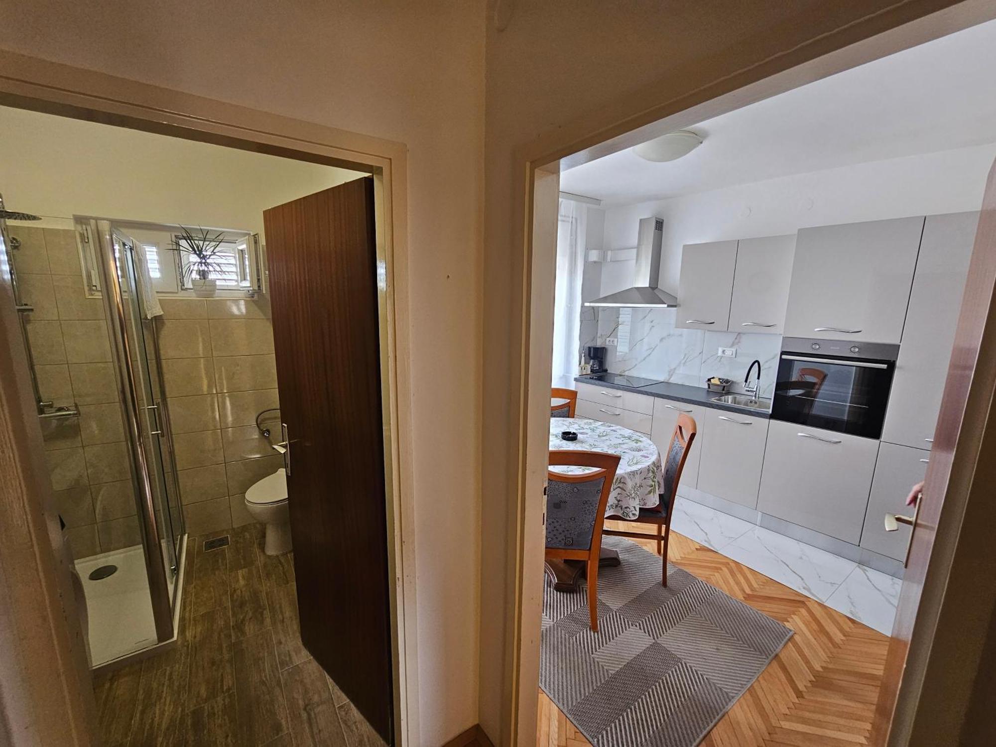 Apartments Tara, Sibenik - Mandalina エクステリア 写真